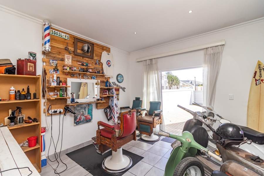 5 Bedroom Property for Sale in Melkbosstrand Central Western Cape
